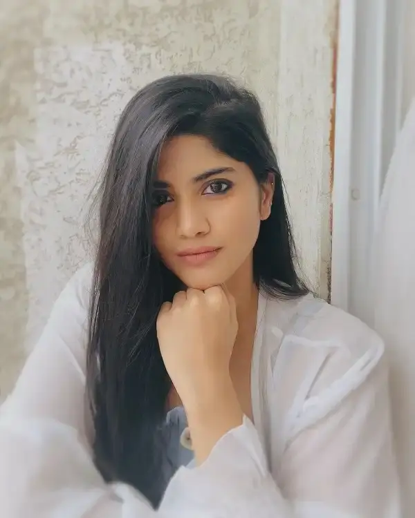 Megha Akash Age, Height, Birthday, Movies, Family, Husband & Marriage 24 Megha Akash Age, Height, Birthday, Movies, Family, Husband & Marriage