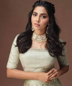 Aishwarya Lekshmi Age, Love Life, Money, News