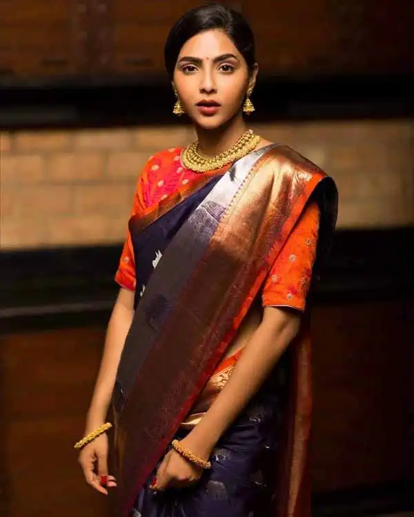 Aishwarya Lekshmi Image Aishwarya Lekshmi Age, Love Life, Money, News