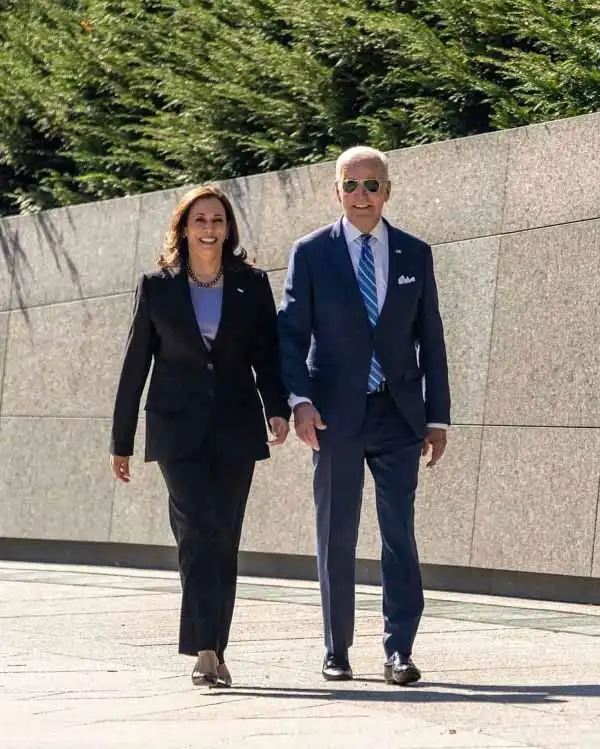 Kamala Harris With Joe Biden Kamala Harris Age, Party, Money, Love Life