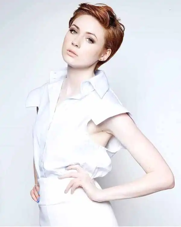 Karen Gillan Age, Love Life, Money, News