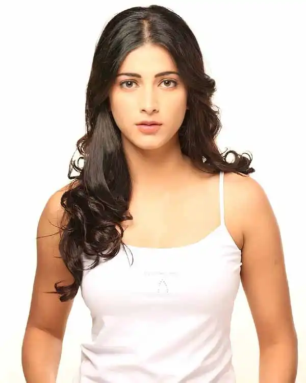 Shruti Haasan Age, Love Life, Money, News