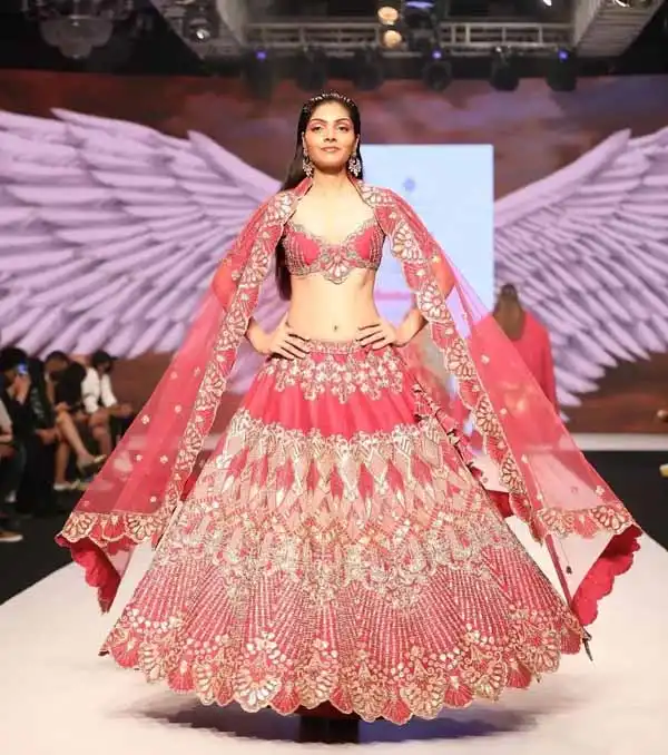 Divita Rai Age, Height, Boyfriend, Family, Biography & More