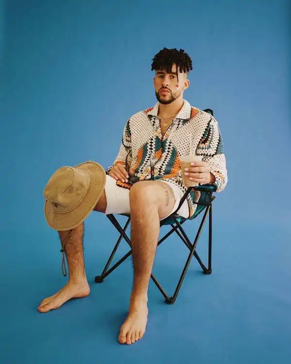 Bad Bunny Age, Height, Shoes, Sunglasses, Albums & More