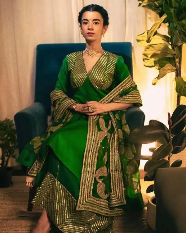 Saba Azad Age, Height, Boyfriend, Family, Biography & More