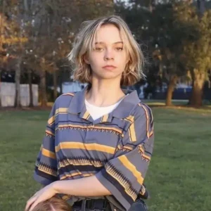 Emma Myers Wednesday, Age, Height, Parents & Much More 2 emma 8