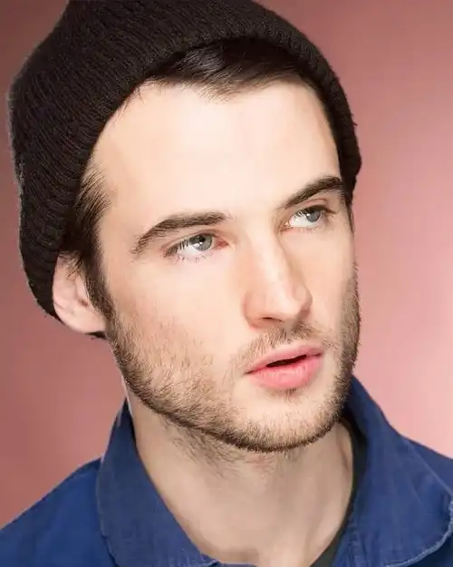 Tom Sturridge Age, Networth, Gf, Sandman, Movies & TV Shows