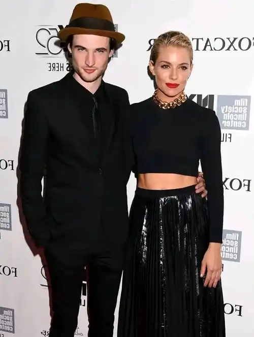 Tom Sturridge Age, Networth, Gf, Sandman, Movies & TV Shows