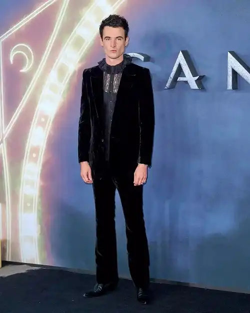 Tom Sturridge Age, Networth, Gf, Sandman, Movies & TV Shows