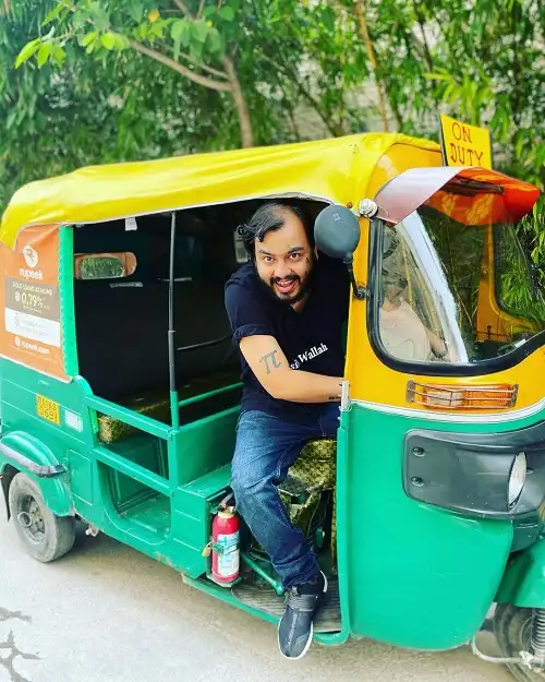 Alakh Pandey PhysicsWallah, Age, Height, Net Worth & Wife