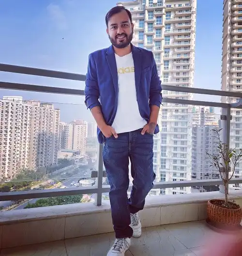 Alakh Pandey PhysicsWallah, Age, Height, Net Worth & Wife