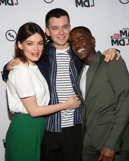 Asa Butterfield Age, Height, Girlfriend, Movies And TV Shows