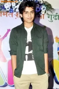 Saiee Manjrekar Age, Height, Father, Movies List & Much More 5 sariee 16