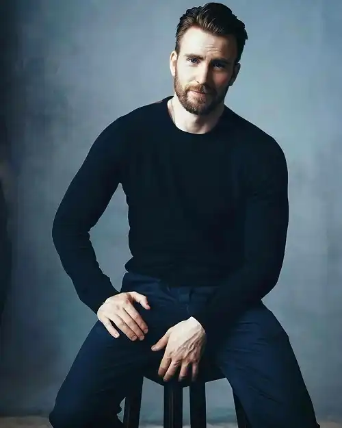 Chris Evans Age, Girlfriend, Movies & Biography