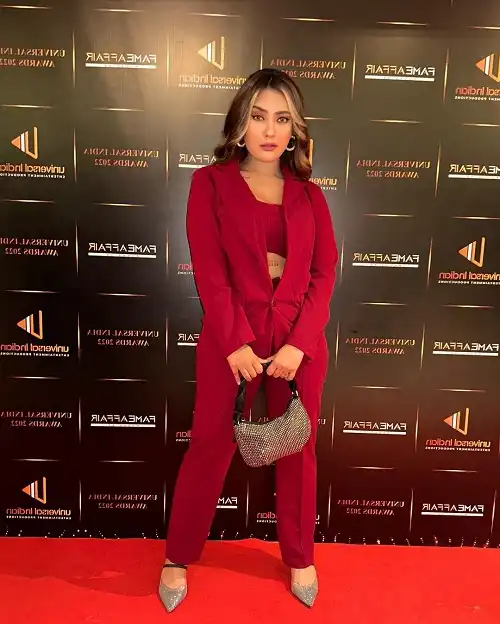 Aashika Bhatia Age, Height, Serials, Boyfriend & Biography