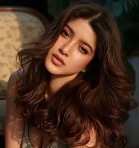 Shanaya Kapoor Age, Height, Parents, Dad, Movies & Biography 2 sanaya 15