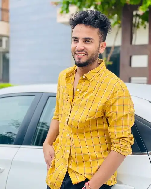 Elvish Yadav (Youtuber) Age, Height, Net Worth & Biography