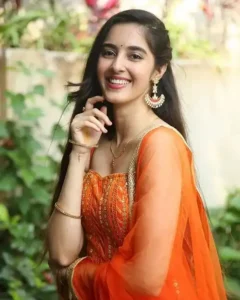 Simrat Kaur Age, Height, Relationships, Movies & Biography