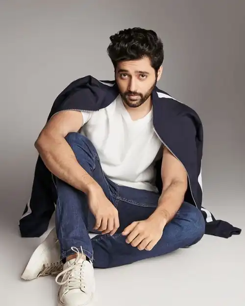 Utkarsh Sharma Age, Height, Father, Movies, Gf & Biography