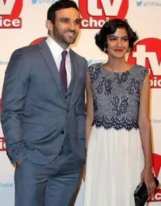 Davood Ghadami Rakhee Thakrar