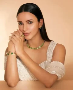 Tripti Dimri Age, Height, Boyfriend, Net Worth & Biography