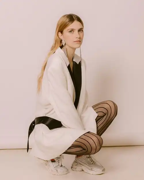 Nell Tiger Free Age, Height, Boyfriend, Family & Biography