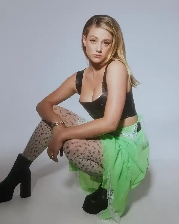 Lili Reinhart Age, Height, Net Worth, Brittany Murphy, Movies & Gala